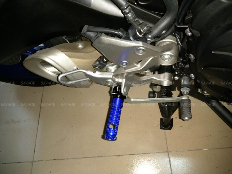 2020 Front Footrest Foot Peg For YAMAHA MT 07 MT07 Tracer MT03 MT10